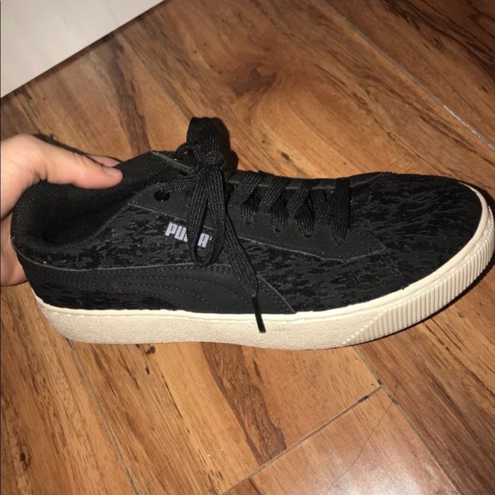 Puma sneakers - Picture 3 of 3